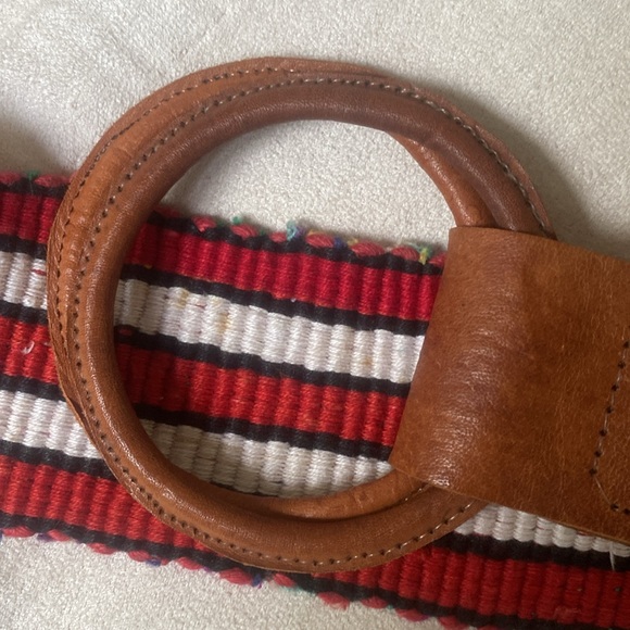 embroidery belt multi color handmade in guatemala, size S, waistline - Picture 4 of 8